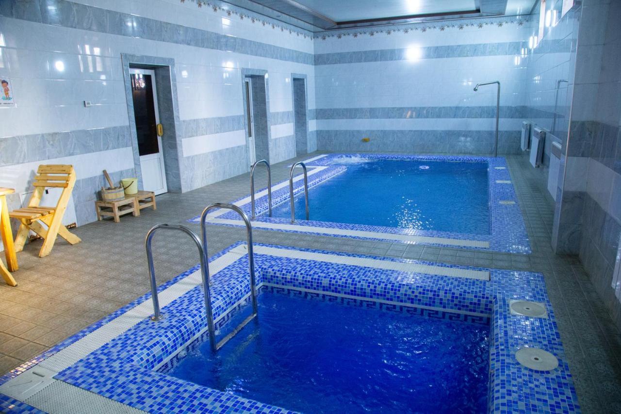 Buyuk Ipak Yo'Li Hotel Namangan 外观 照片